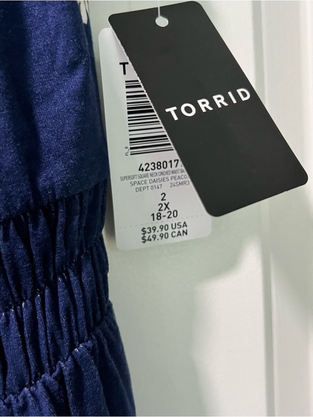 NWT Torrid Flutter Sleeve Babydoll Top Size 2 (2X) Navy Blue Floral Knit - Picture 5 of 5